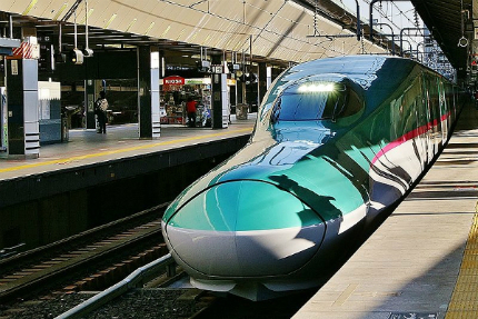 E5 Shinkansen Hayabusa