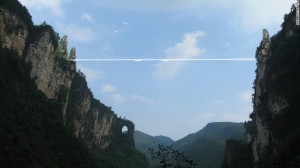 150518101707-zhangjiajie-glass-bridge-01-exlarge-169